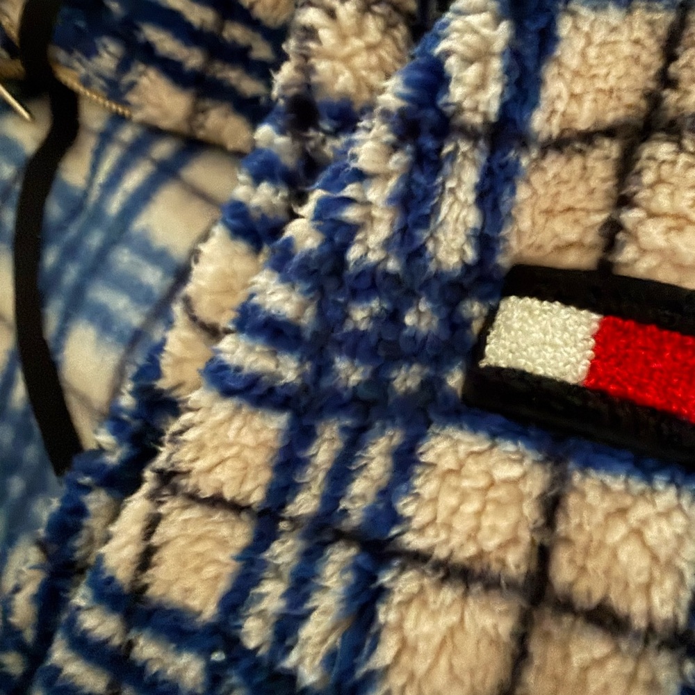 Tommy Hilfiger Navy and Cream Checkered Teddy Jacket - Picture 3 of 4